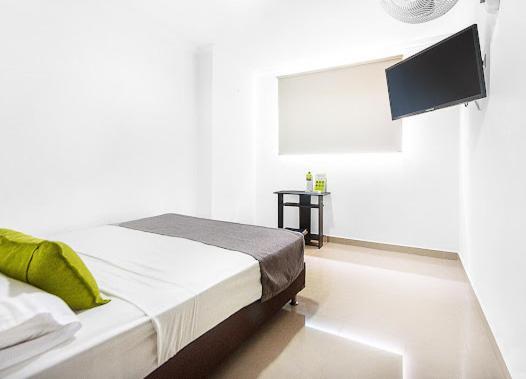 Hotel Park 6 Медельїн Екстер'єр фото